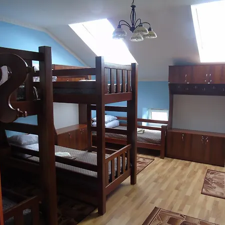 Lions Heart Hostel Львів Екстер'єр фото