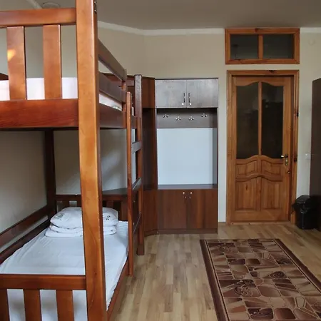 Lions Heart Hostel Львів Екстер'єр фото