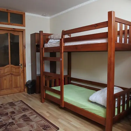 Lions Heart Hostel Львів Екстер'єр фото
